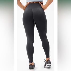 3 Pairs Black Butt Scrunch Leggings